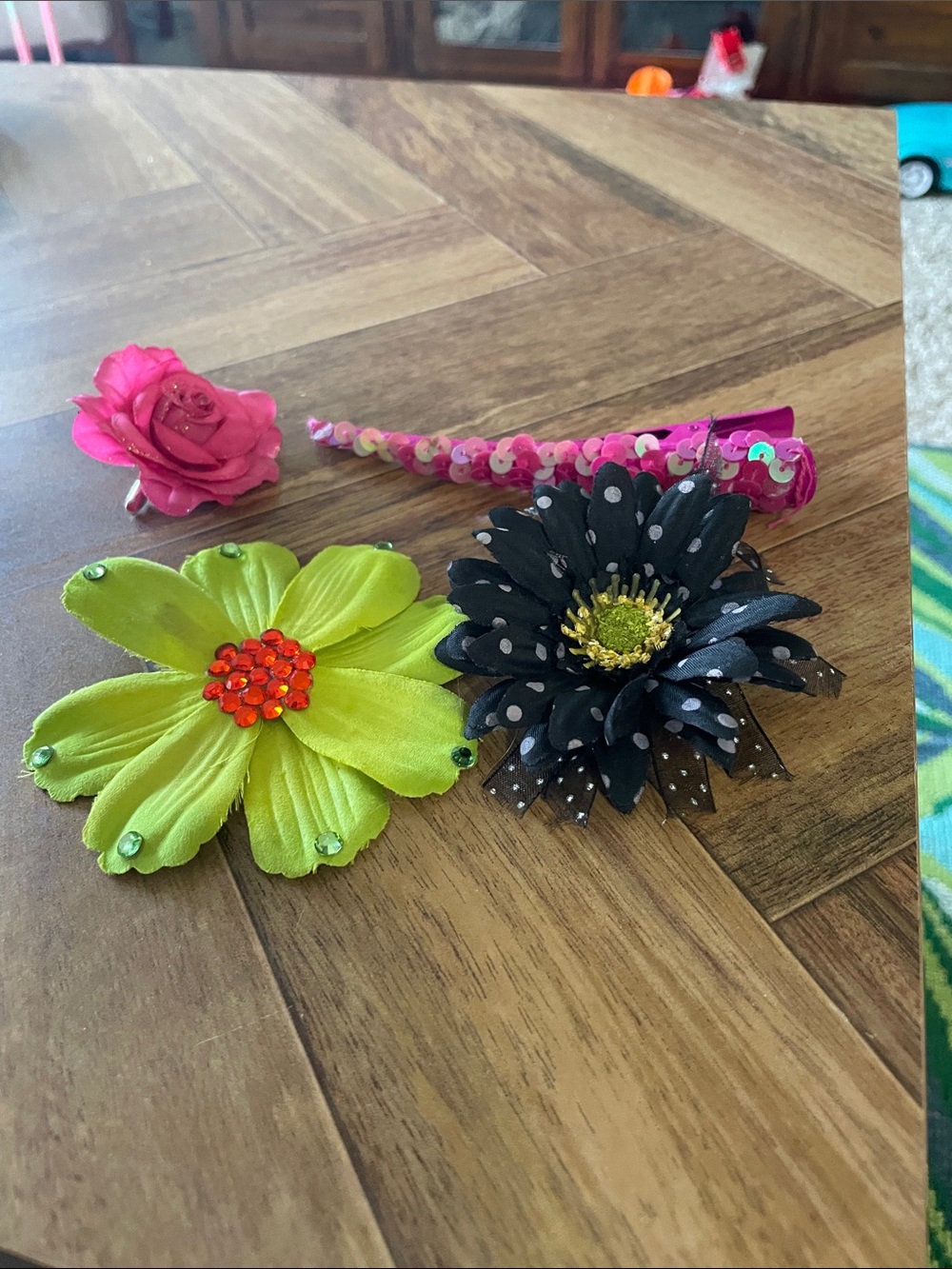 Kids Floral Hair Clip Set - Lime Green, Black, Pink